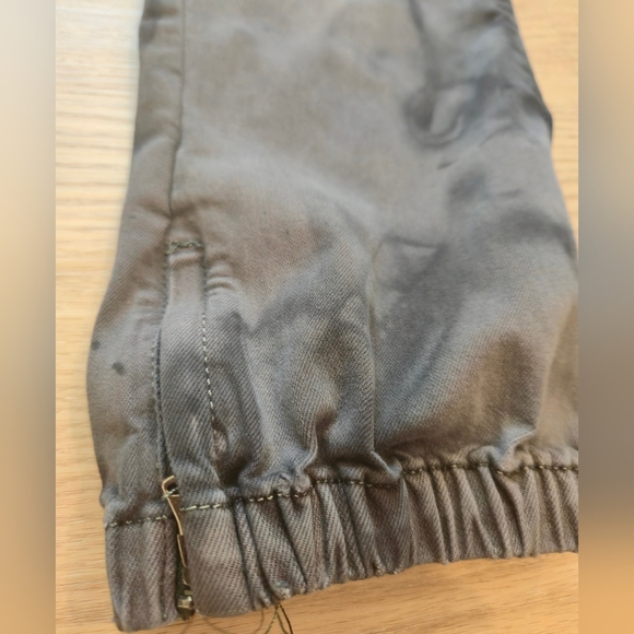 PAIGE Mayslie Gray Joggers - Picture 7 of 16